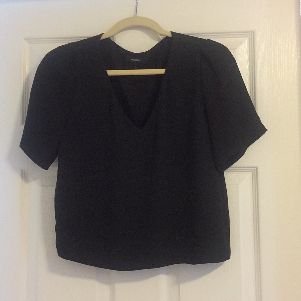 Aritzia crop top